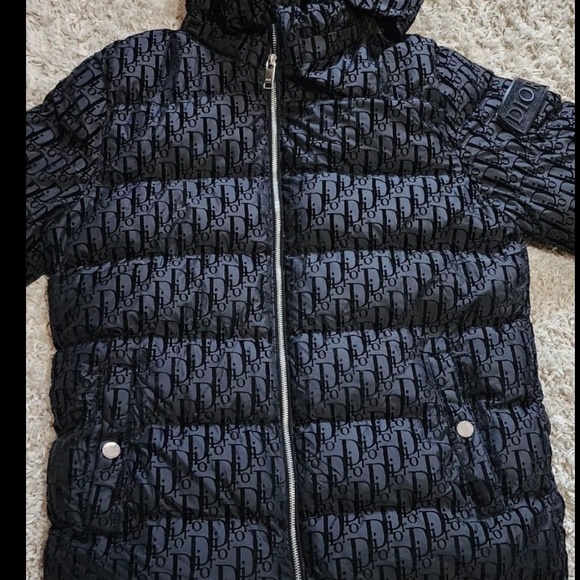 Christian Dior woman size 4 Oblique Down Jacket - Picture 2 of 8